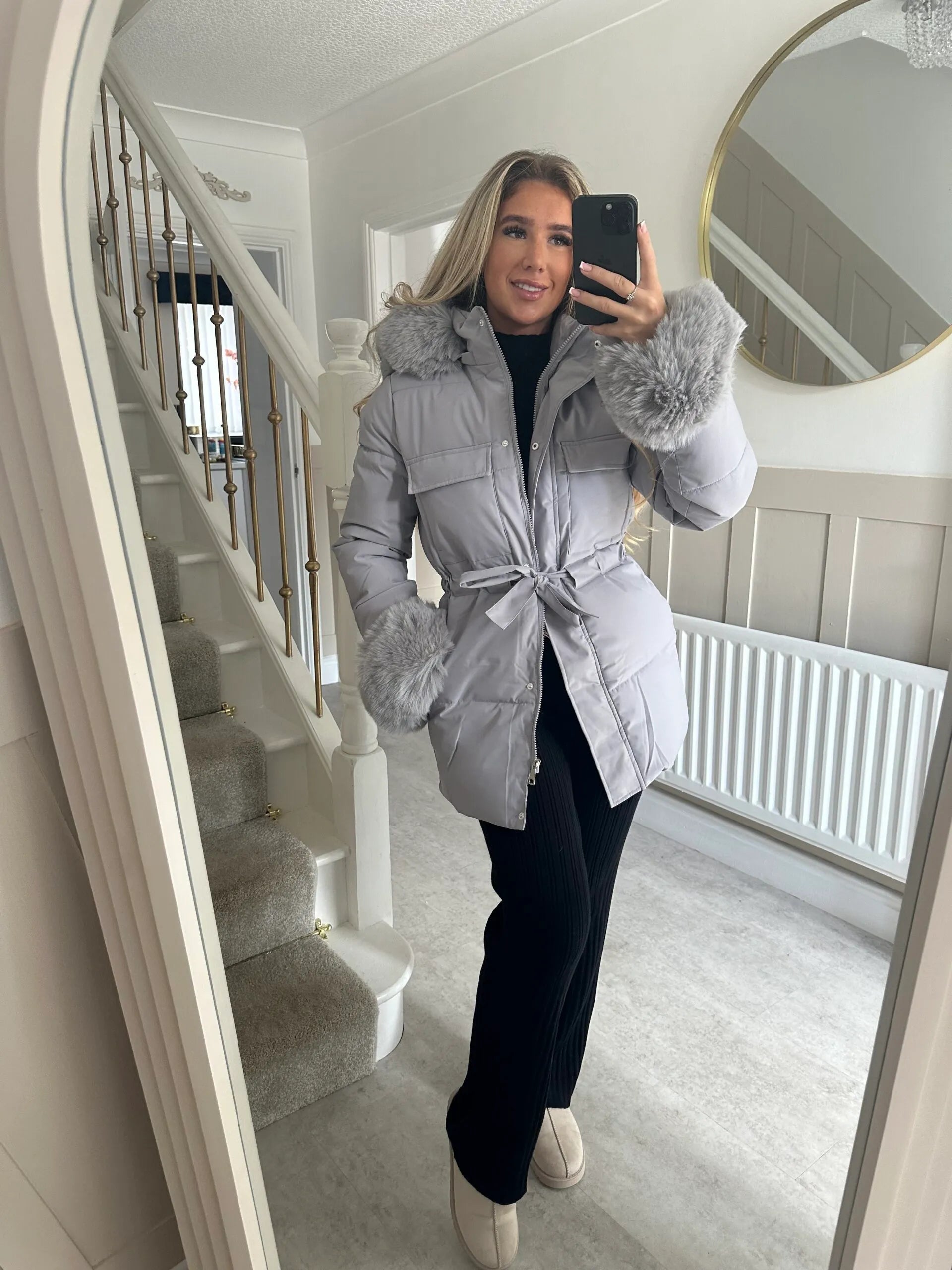 Manteau en fausse fourrure