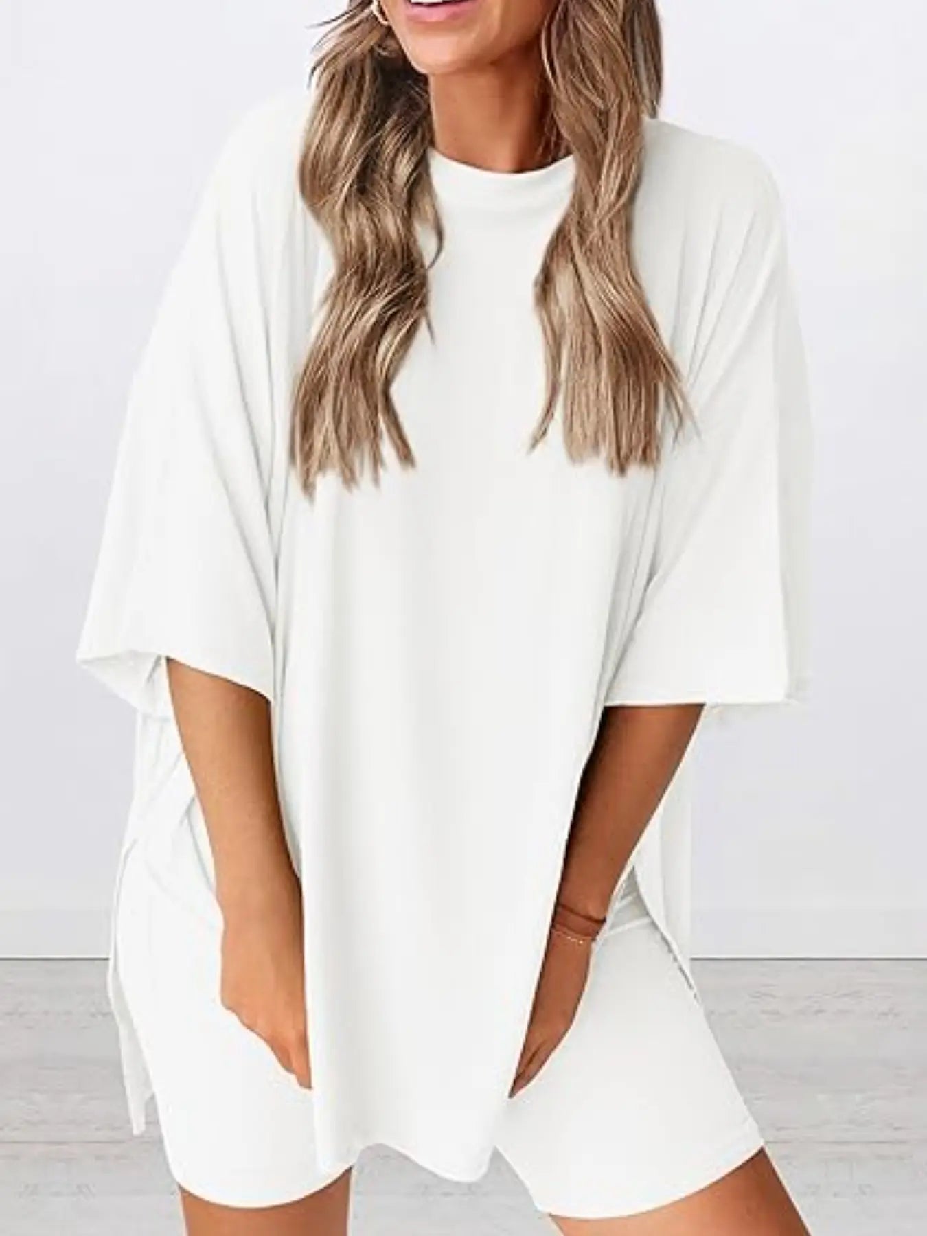 Ensemble T-shirt uni et short moulant pour femme, vêtement de nuit décontracté d'été à col rond, confortable, avec poches, pour l'extérieur