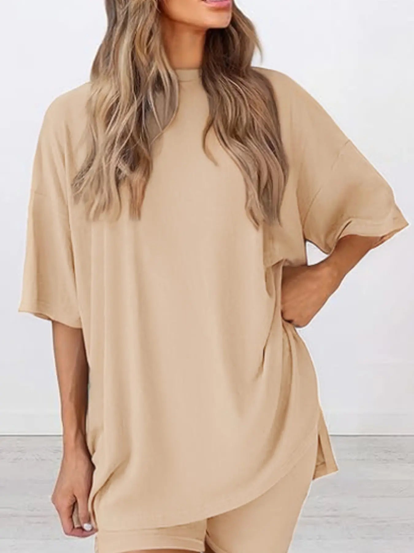 Ensemble T-shirt uni et short moulant pour femme, vêtement de nuit décontracté d'été à col rond, confortable, avec poches, pour l'extérieur