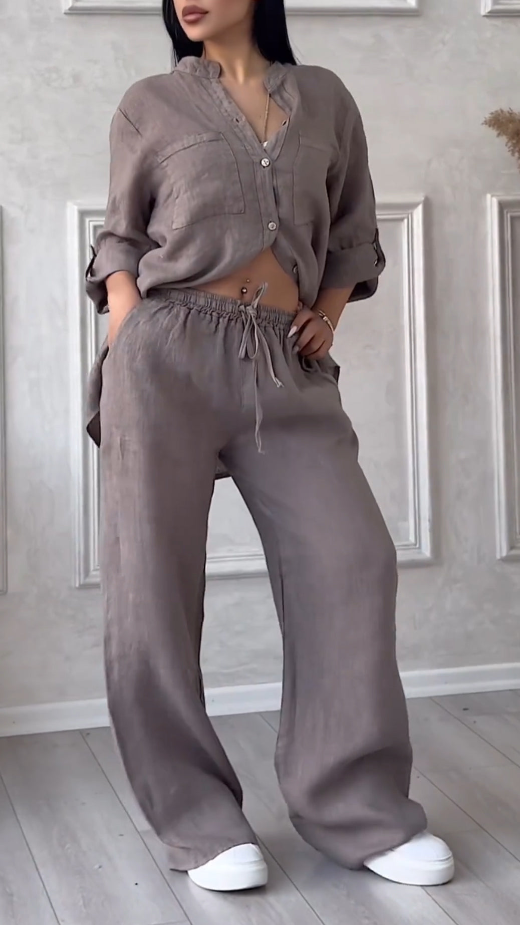 Women's V-neck Cotton and Linen Casual Suit