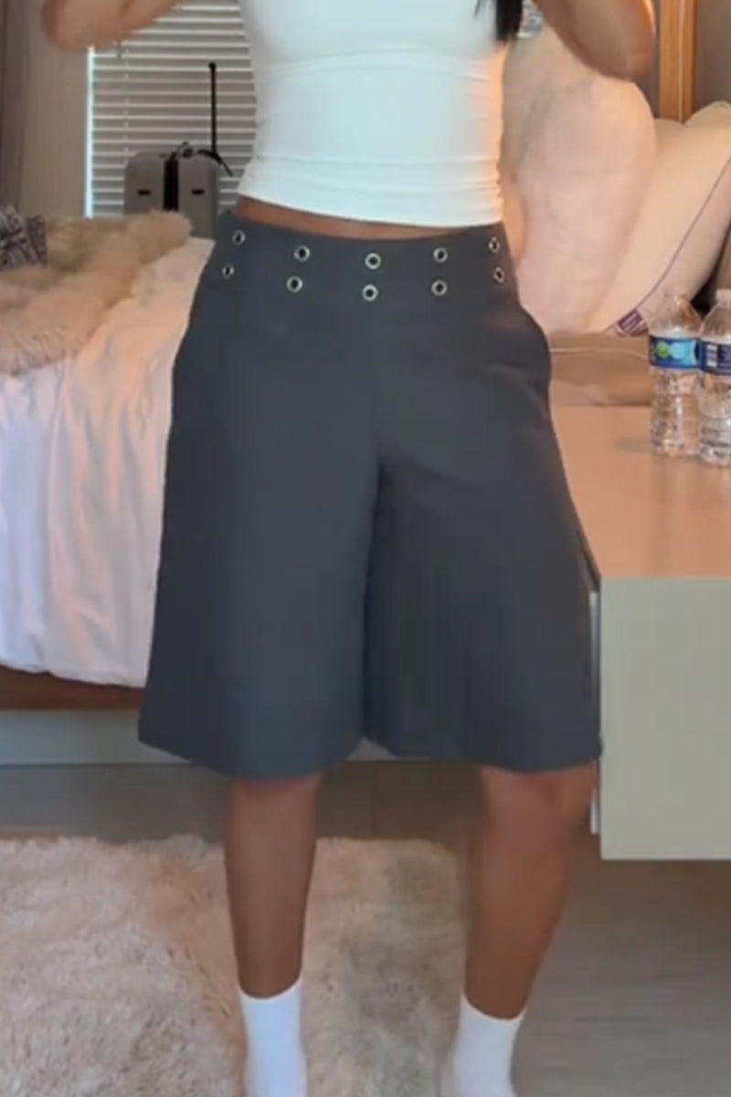 Women's Casual Wide Leg Shorts With Cut Out Waist Detail