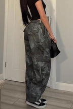 Women's Printed Street Style Jogger Jeans With Multiple Pockets