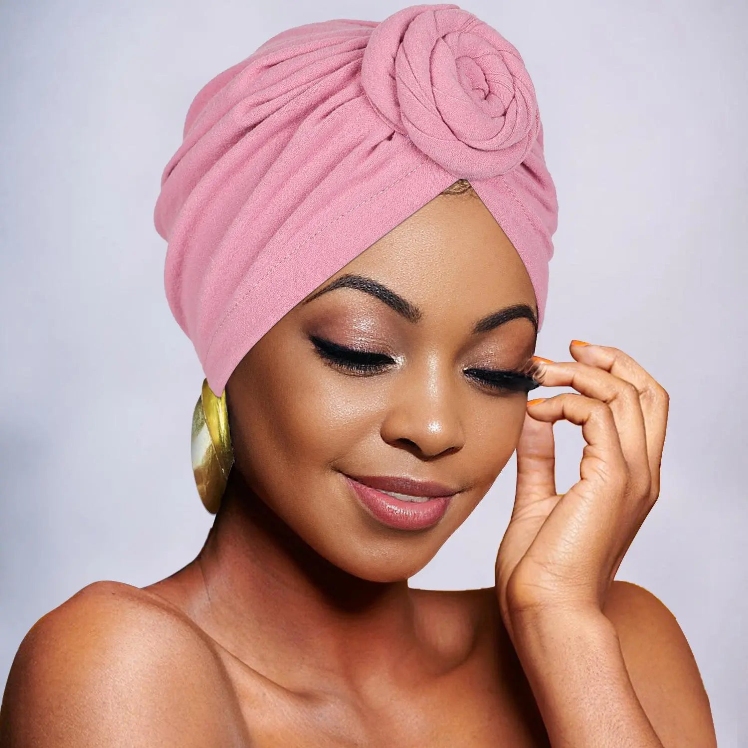 Chapeau turban élégant de couleur unie avec fleur pour femme, foulard décontracté et tendance, accessoires de mode pour un usage quotidien