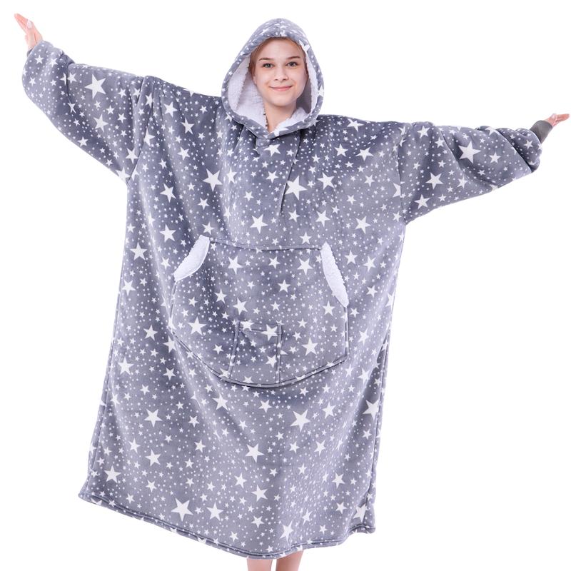 Couverture à capuche portable Surdimensionnée en polaire sherpa avec manches, couverture sweat à capuche douillette et géante extra longue pour adultes femmes cadeau d'hiver (Fraise)