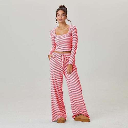 Ensemble de deux pièces décontracté pour femme : haut court à rayures à col carré et manches longues, et pantalon large taille basse, tenues minimalistes, vêtements confortables pour femme
