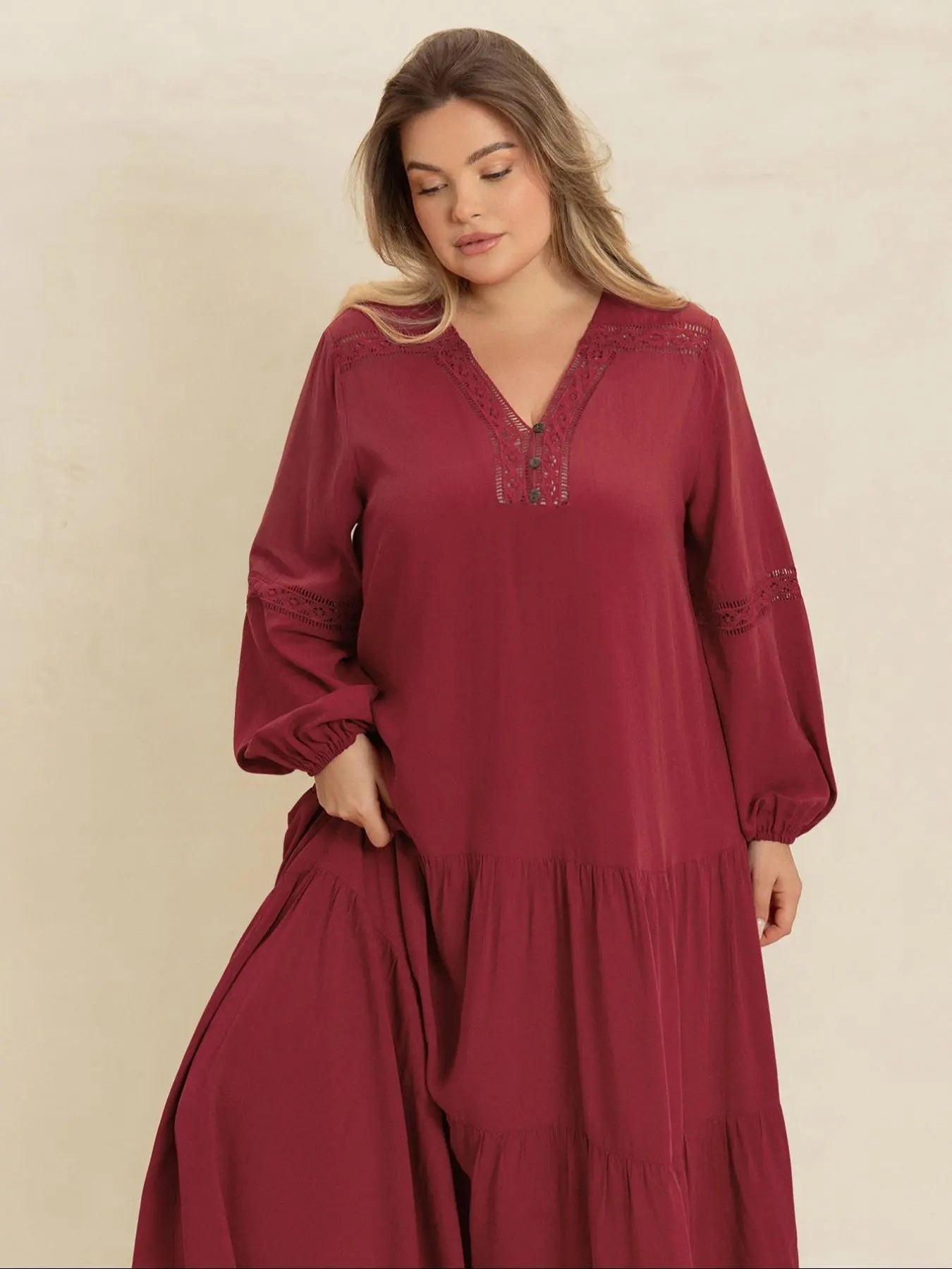 【Grande taille】 Robe longue unie à col en V et manches longues, Robe bohème modeste pour le quotidien, les vacances et les voyages, Vêtements grande taille pour femmes toutes saisons