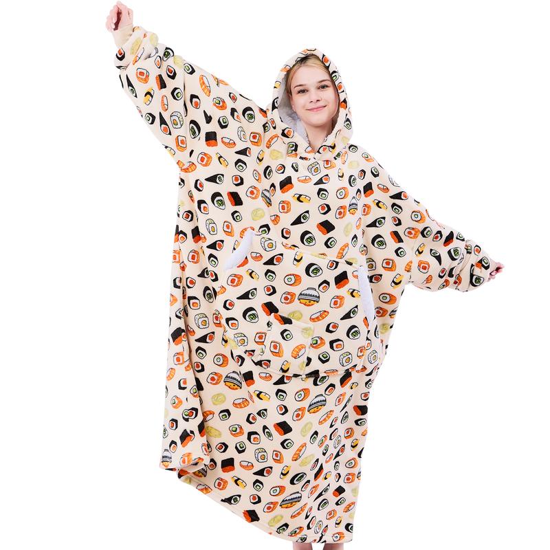 Couverture à capuche portable Surdimensionnée en polaire sherpa avec manches, couverture sweat à capuche douillette et géante extra longue pour adultes femmes cadeau d'hiver (Fraise)