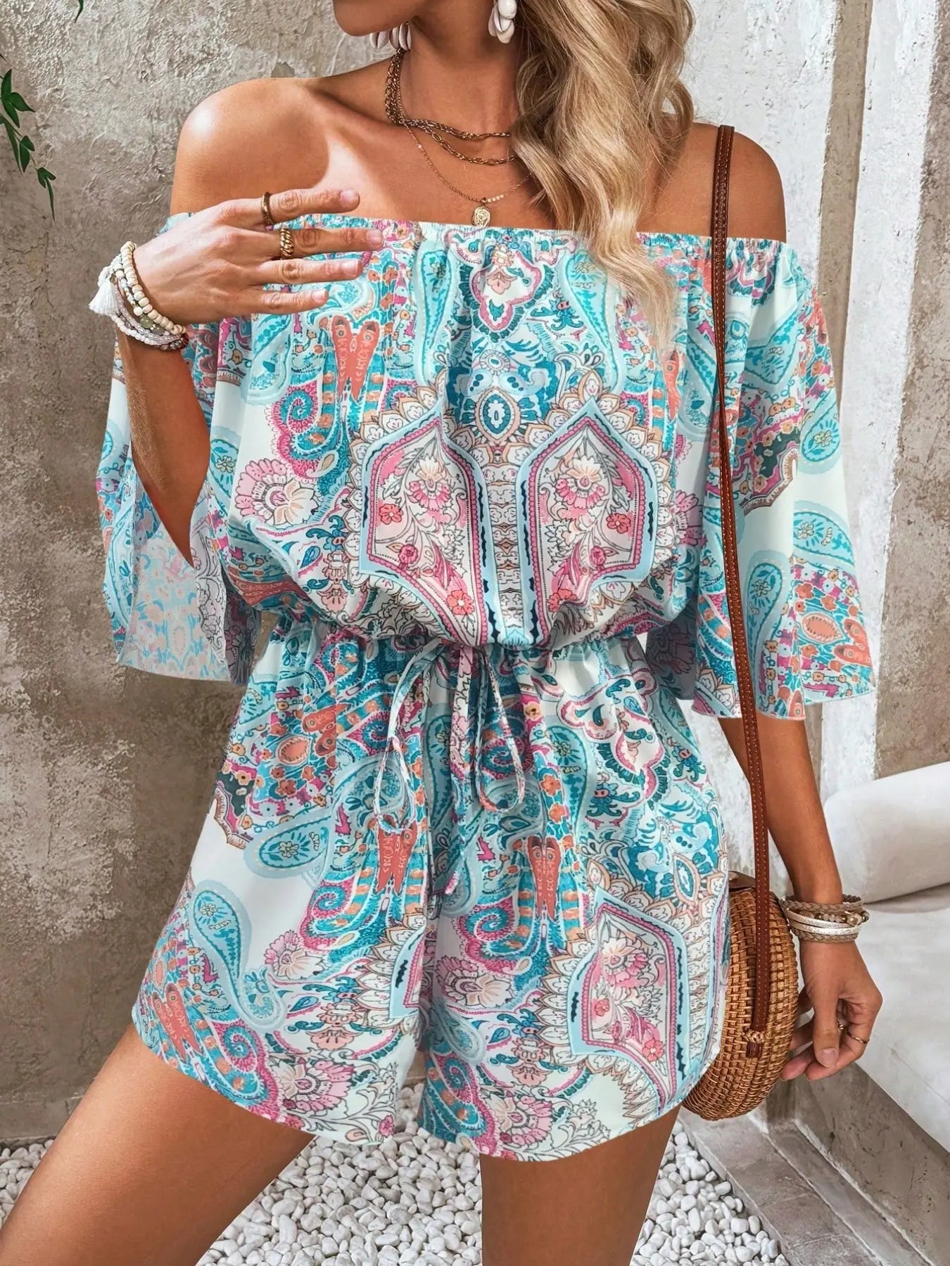 Combishort Femme à Imprimé Feuillage Épaules Dénudées et Nœud sur le Devant, Combinaison Décontractée à Manches Volantes pour l'Été, Vêtements de Mode pour Femme pour Vacances à la Plage