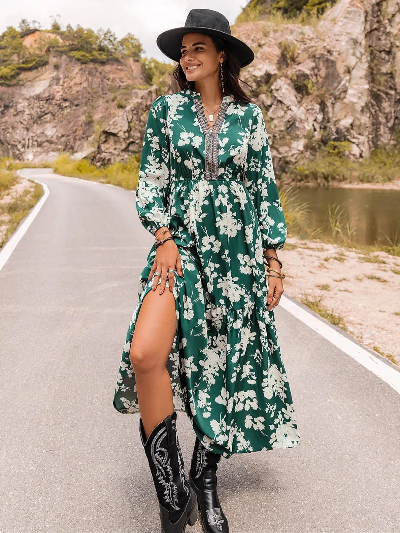 Robe longue vintage trapèze à manches longues d'évêque, col cranté, imprimé floral et bordure brodée, style western pour femme, robes pour femmes