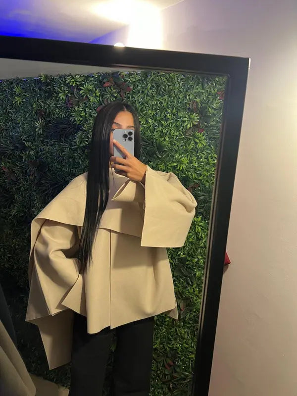 Hauts de style décontracté avec cape