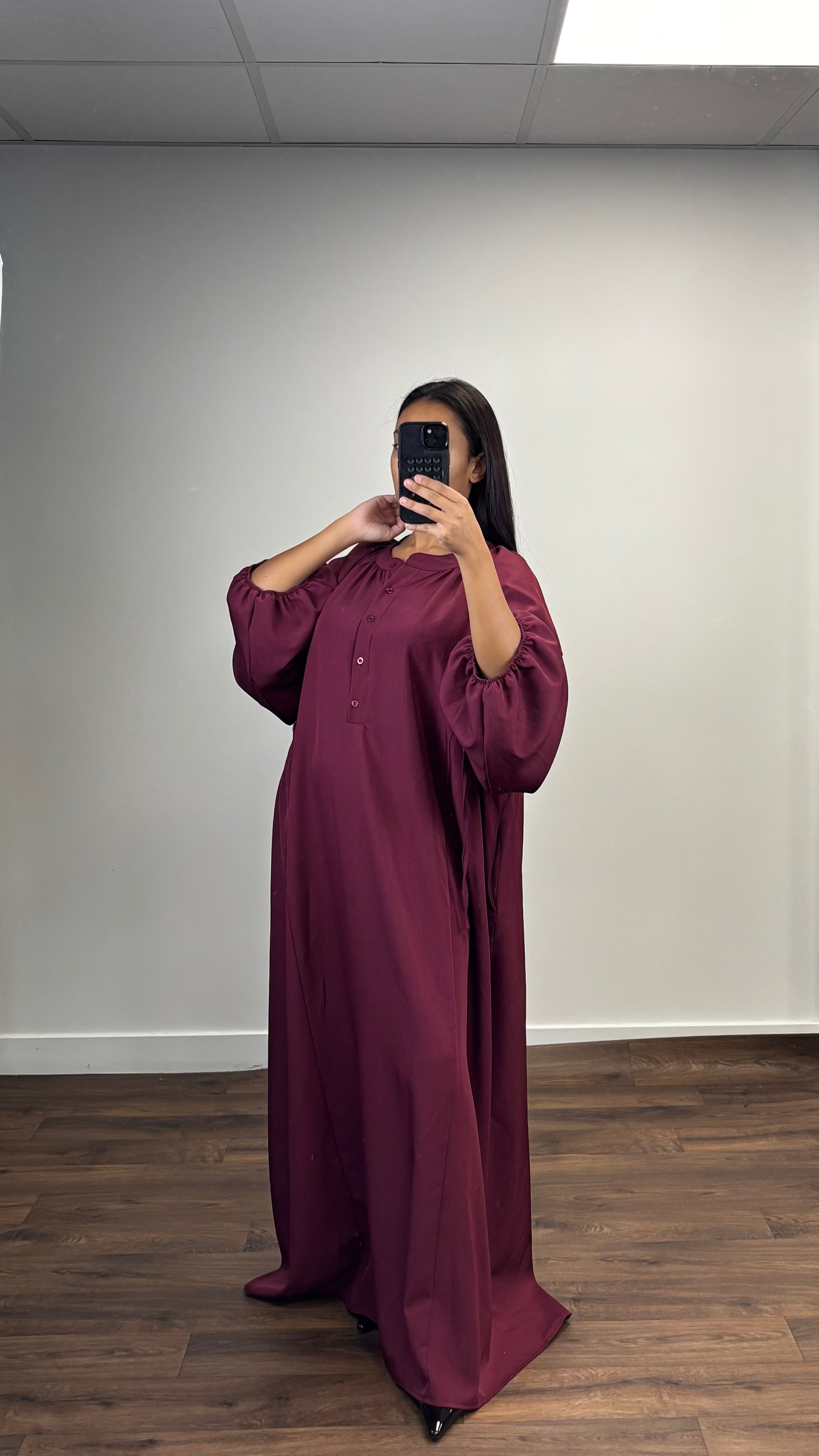 Robe mastoura ou cintrée
