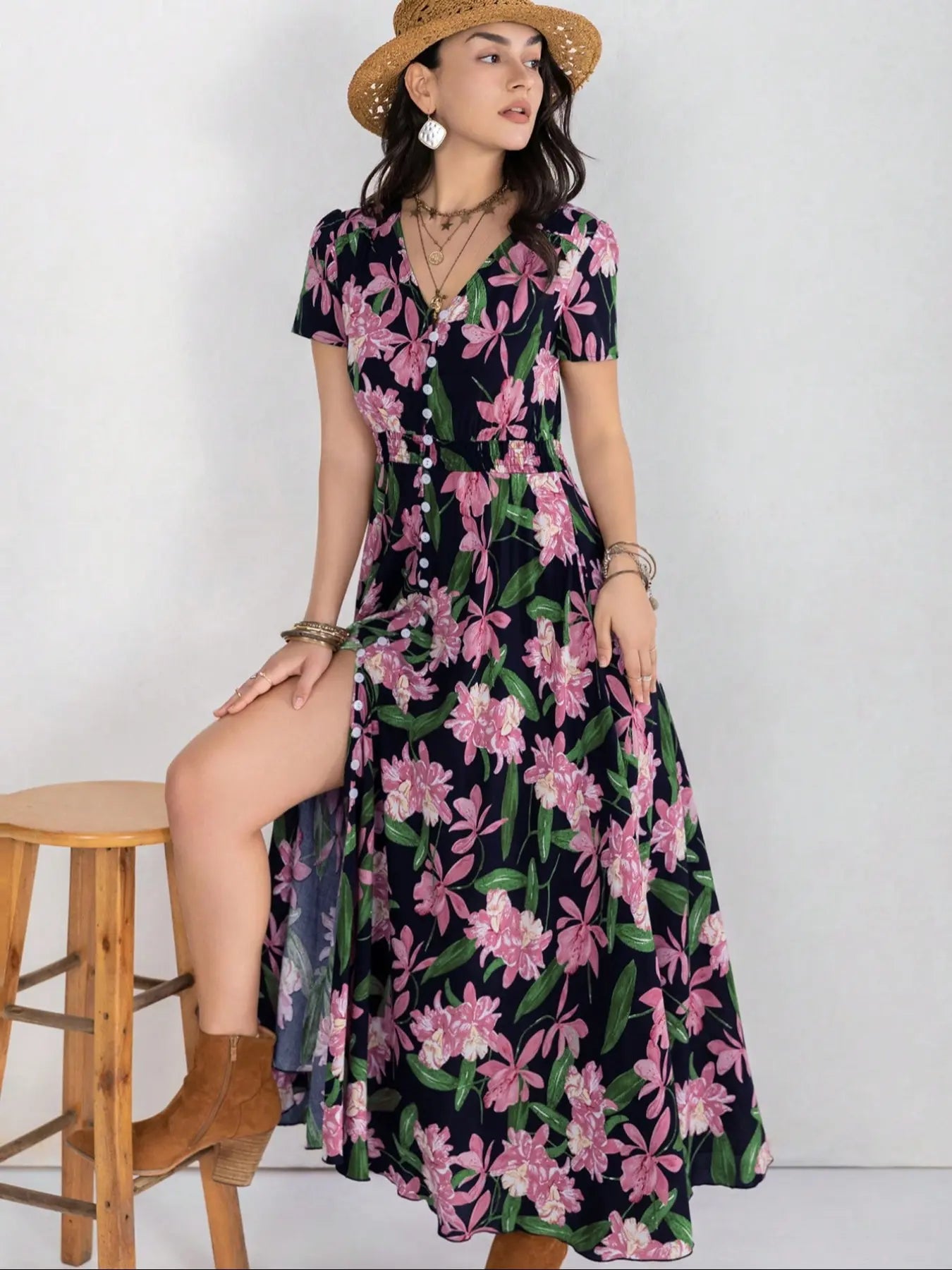 Robe Bohemienne Femme à Imprimé Floral avec Boutons, Robe Décontractée à Manches Courtes et Col en V avec Poches, Robe Bohème Chic pour Vacances d'Été à la Plage