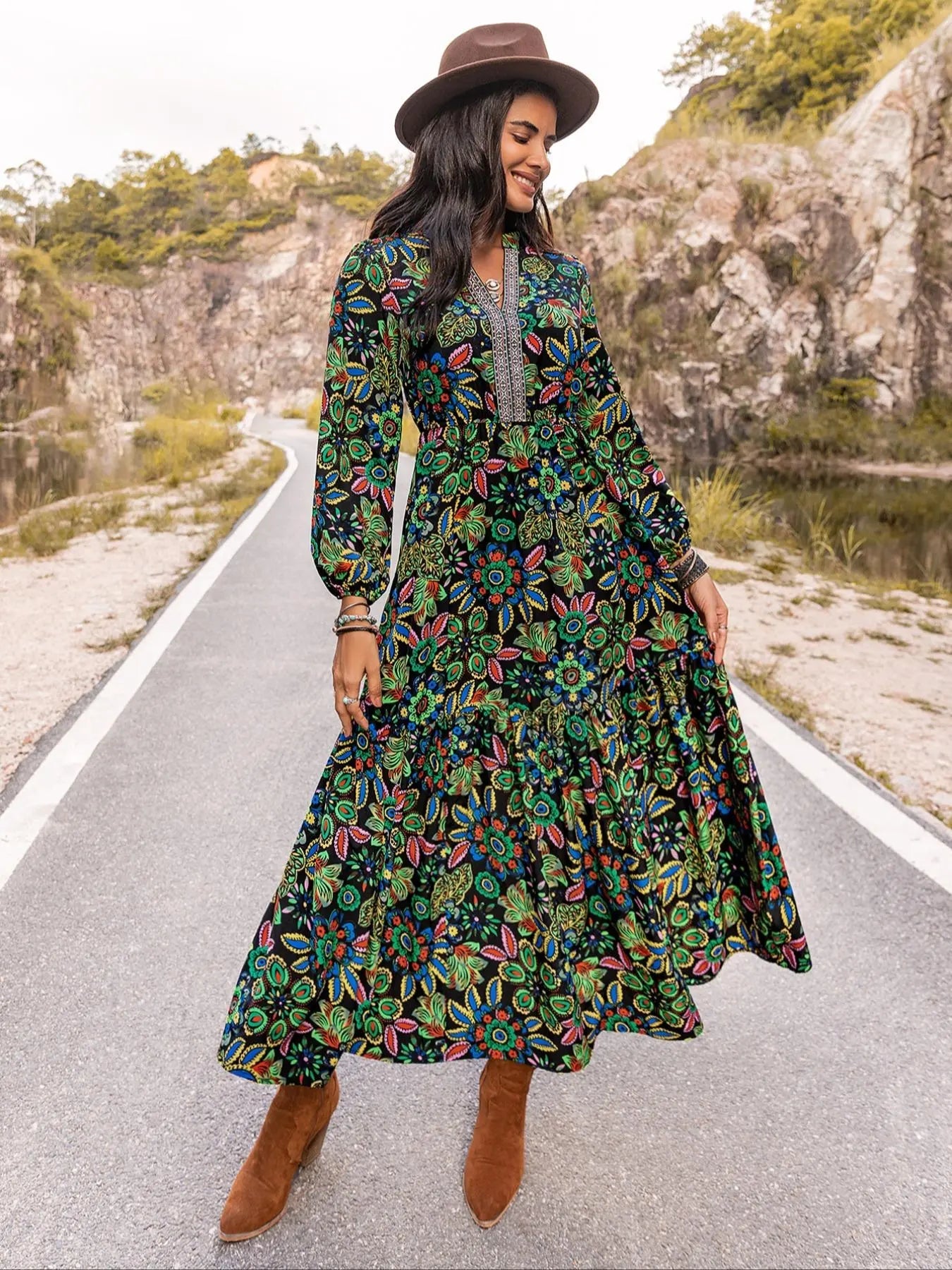 Robe longue vintage trapèze à manches longues d'évêque, col cranté, imprimé floral et bordure brodée, style western pour femme, robes pour femmes