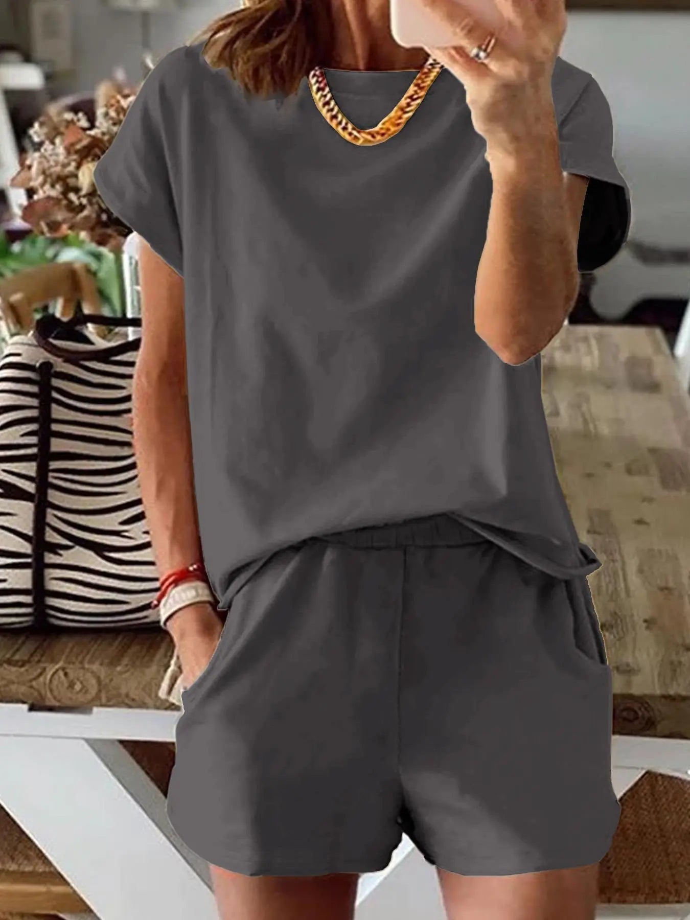 Ensemble deux pièces imprimé lettre pour femme, t-shirt décontracté à manches courtes et pantalon de survêtement pour l'été, vêtements quotidiens pour femme