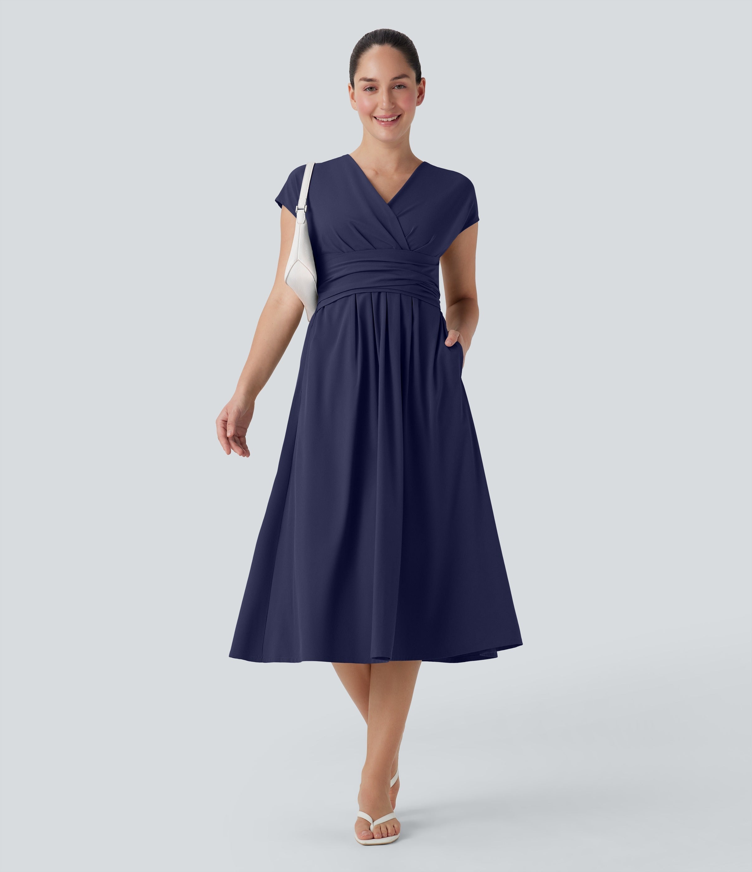 Robe midi décontractée, col en V, manches courtes, poches latérales, dos noué, séchage rapide