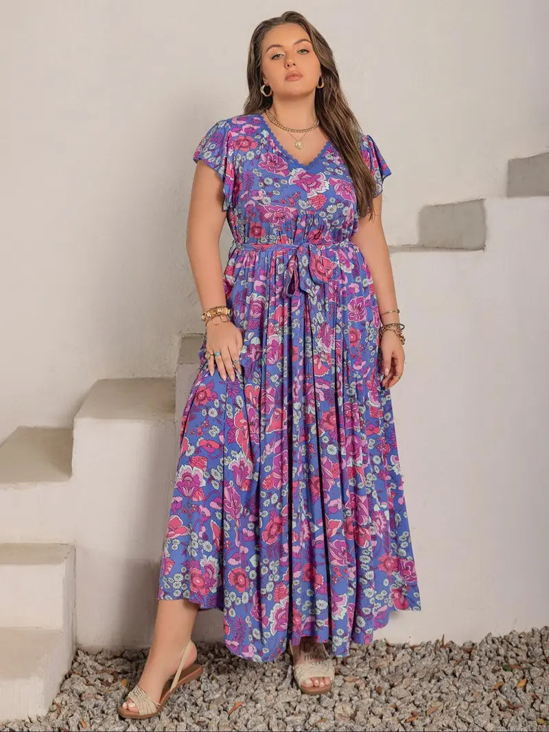 Robe trapèze avec manches papillon, ceinture, ourlet à volants et imprimé floral