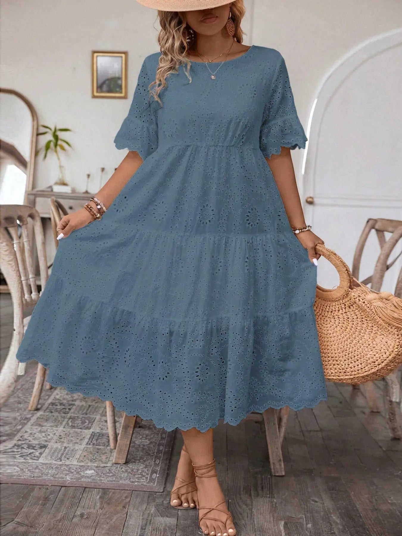 [Grande Taille] Robe unie avec broderie œillets, Robe bohème à col rond pour les vacances et le quotidien – Vêtements d'été pour femmes